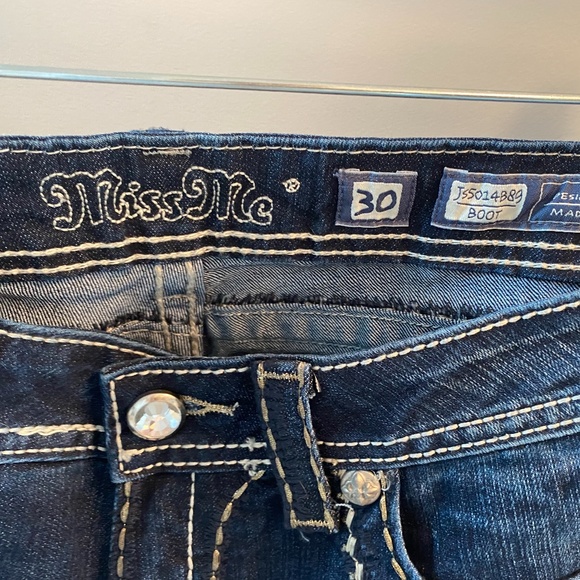 NWT Woman's Miss Me Boot Cut Denim Jeans with Bling JS5014B89 - Size 30 - Picture 2 of 13
